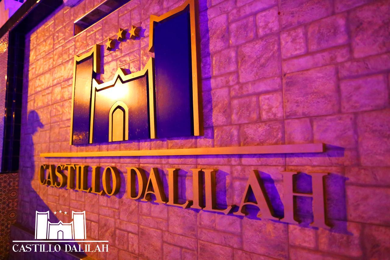 Castillo Dalilah Tan-Tan Exterior photo
